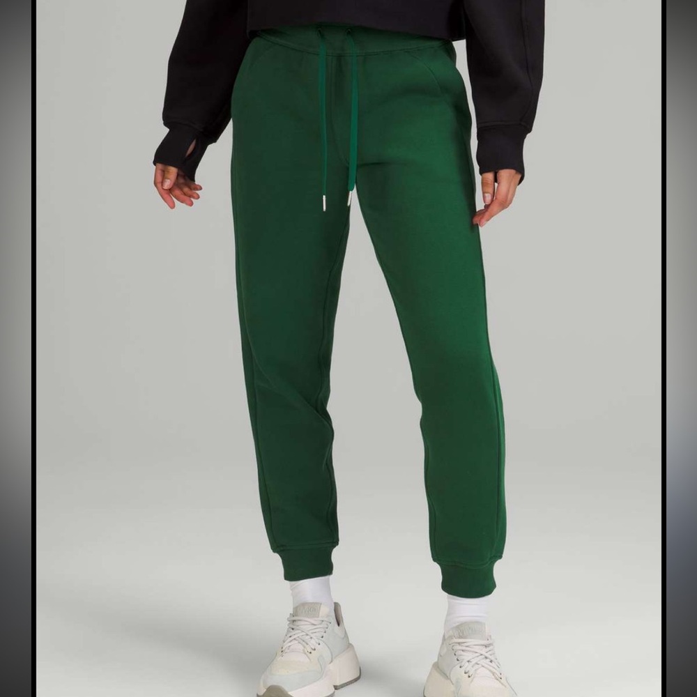 Lululemon Green Scuba Jogger